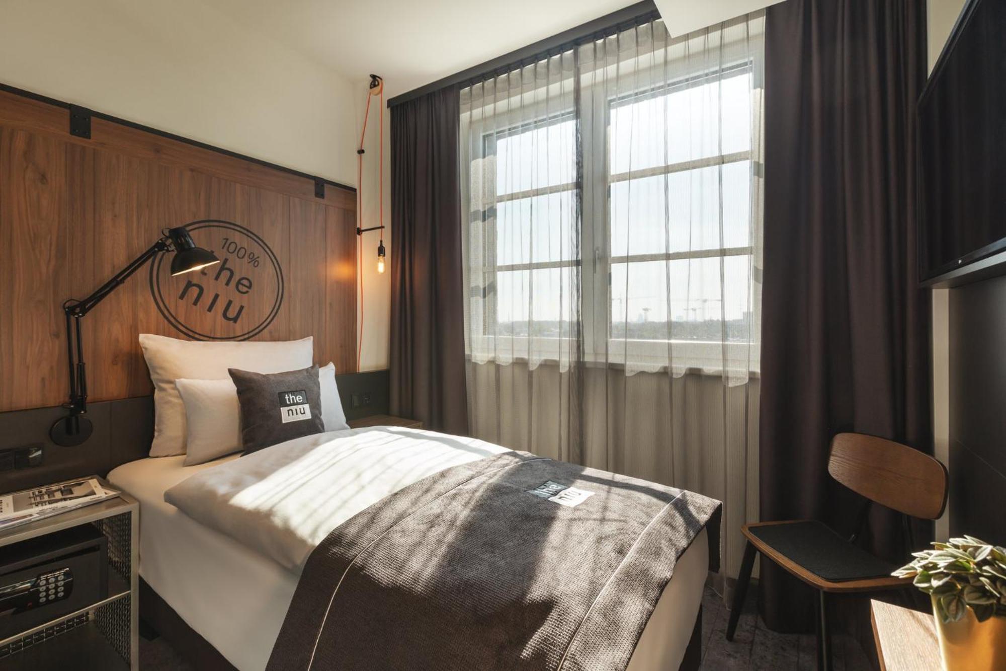 Holiday Inn - The Niu, Bricks Hamburg Eppendorf By Ihg מראה חיצוני תמונה